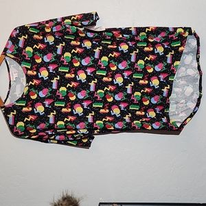 LULAROE Irma XS Fiesta Patterned Oversized Tunic